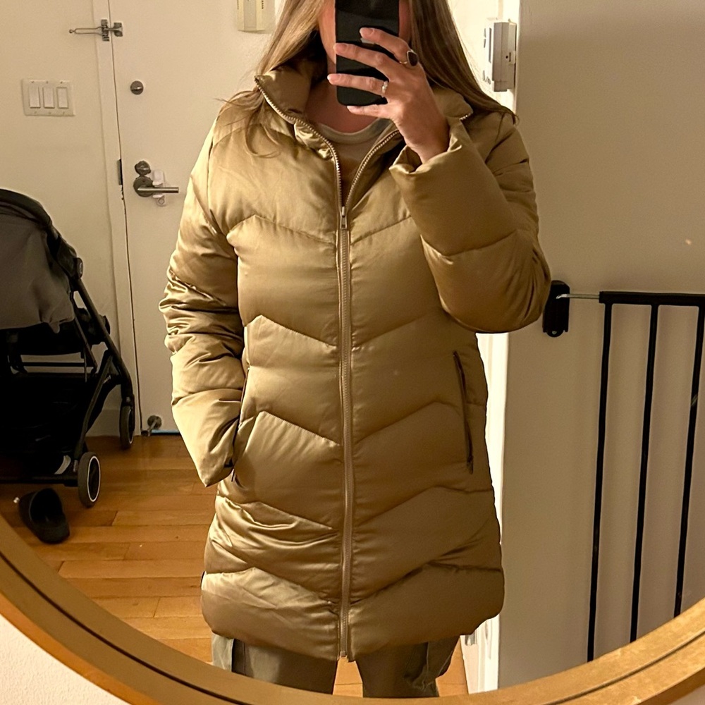 Moncler Down Jacket - Picture 15 of 15